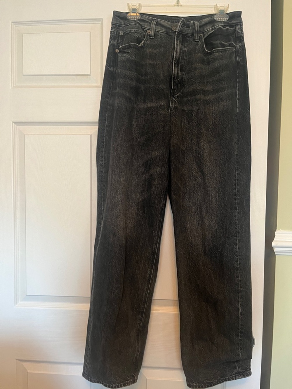 Black baggy American Eagle jeans